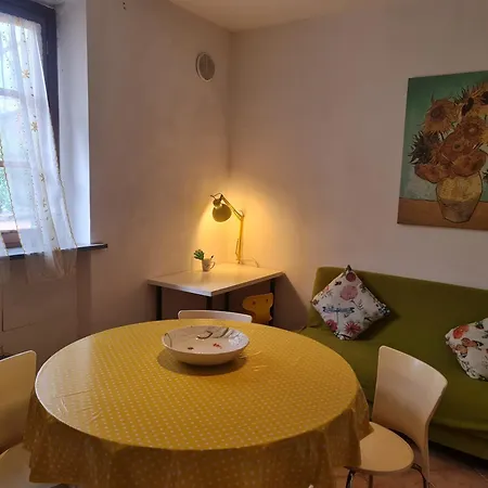 Amazing Base In Tuscany アパート